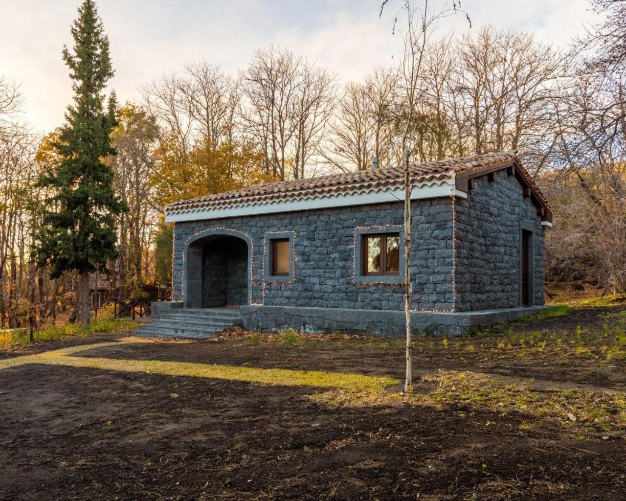 Matilde'S Chalet Etna Nature House 니콜로시 외부 사진